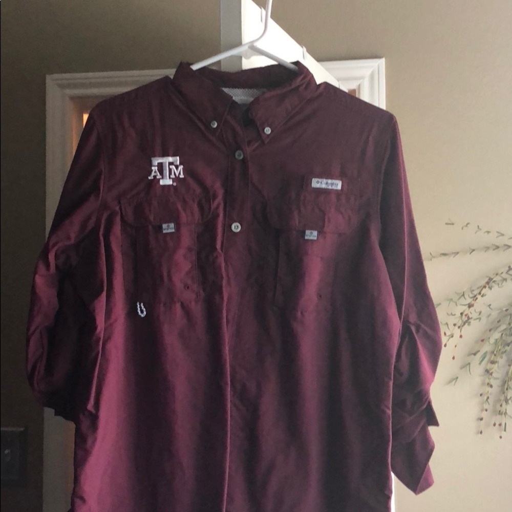 Columbia, PFG, Texas A&M women’s shirt